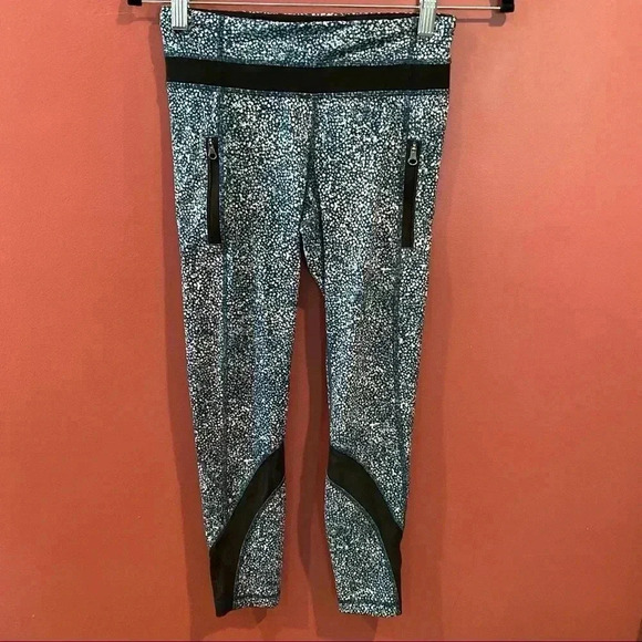 Lululemon Blue Leggings with Dots - Picture 1 of 8